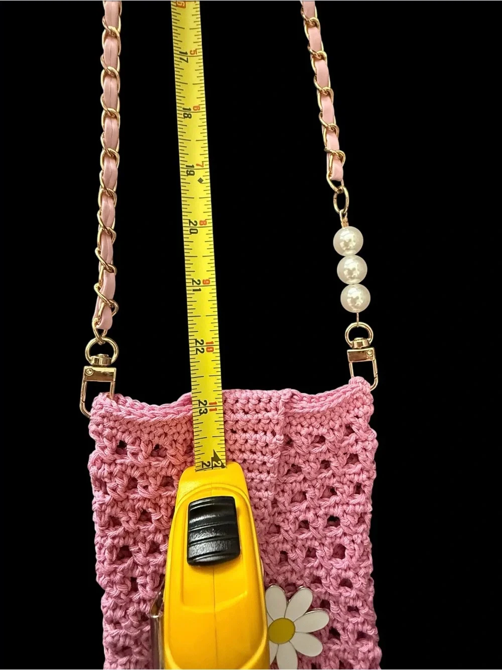 Pink Crochet Crossbody Phone Bag with Daisy Charm for Cell Phones